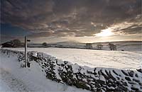2070 A Winter Walk H Chris Gilbert, Ravenseye Gallery, Peak District, Photographs, Courses